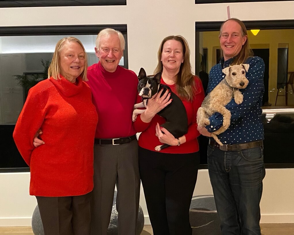 Christmas 2022- Mimi, Paul A., Pam, Paul B., Larry, and Charlie